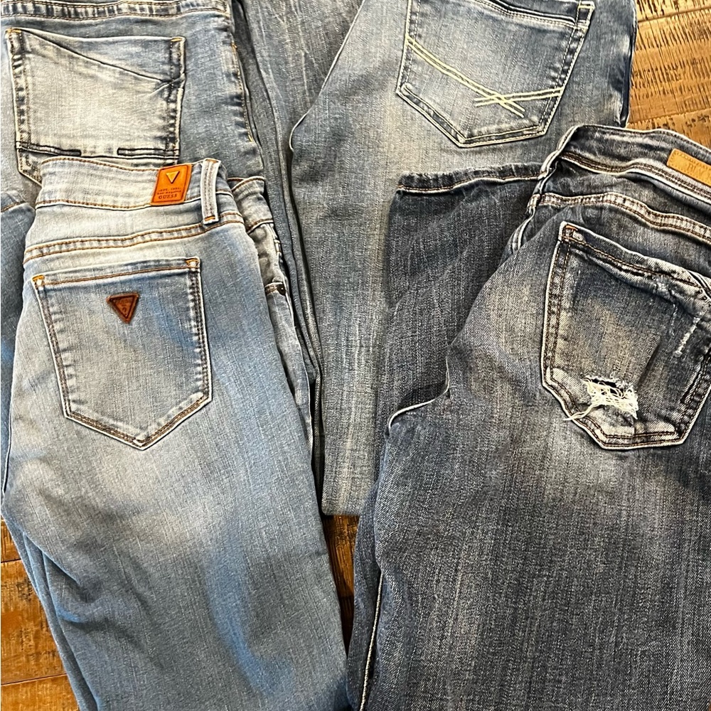 BKE,Guess Jeans GREAT Condition!